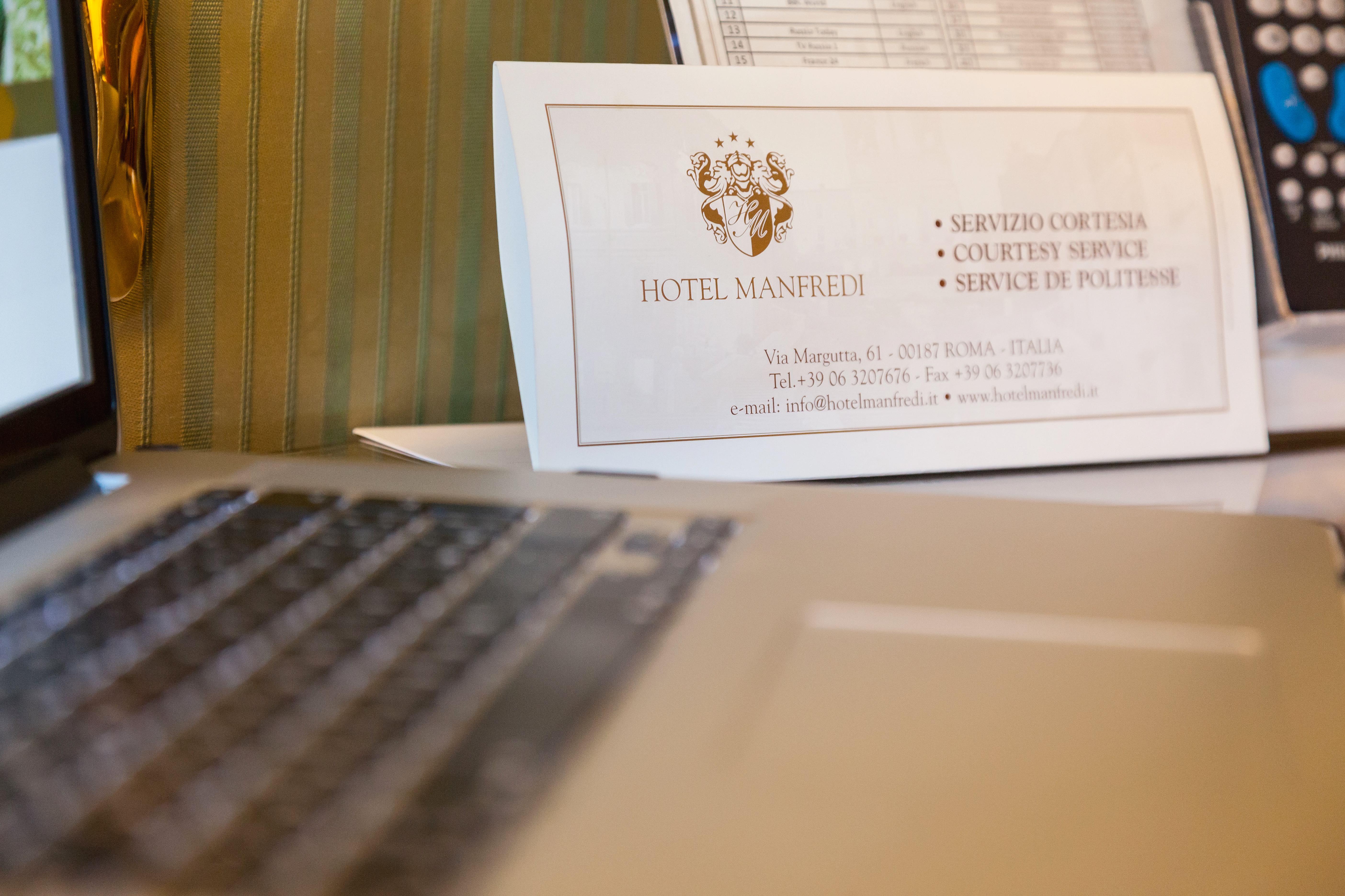 Hotel Manfredi Suite In Ρώμη Εξωτερικό φωτογραφία